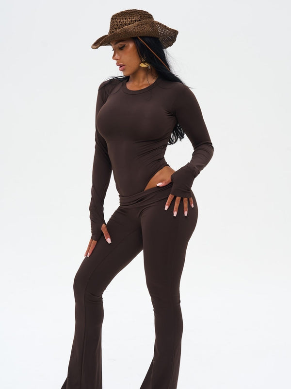 LEGGING ASYMÉTRIQUE ÉVASÉE - MARRON