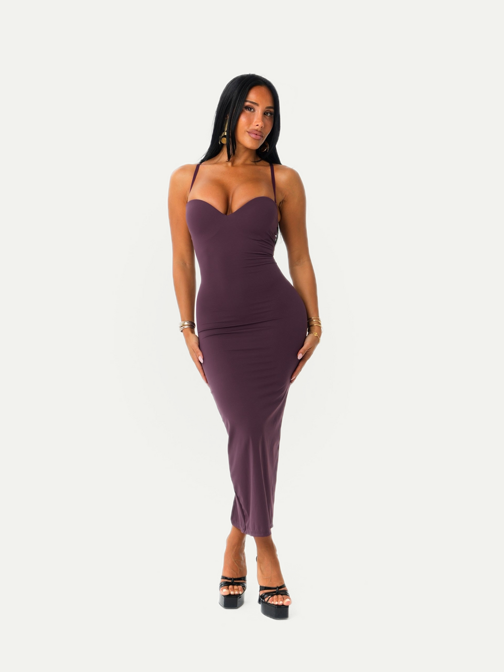 ELEGANTE VESTIDO MIDI CON FORMA DE RELOJ DE ARENA EN COLOR CIRUELA