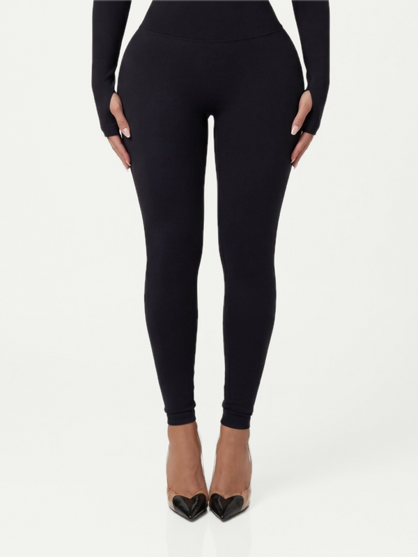 LEGGINGS CON CADERA INTEGRADA